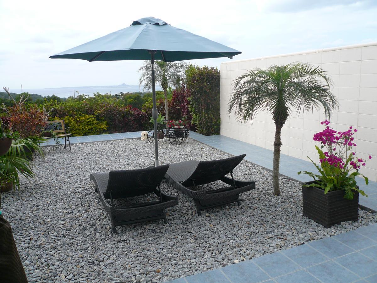 Villa Motobu Hills Exterior foto