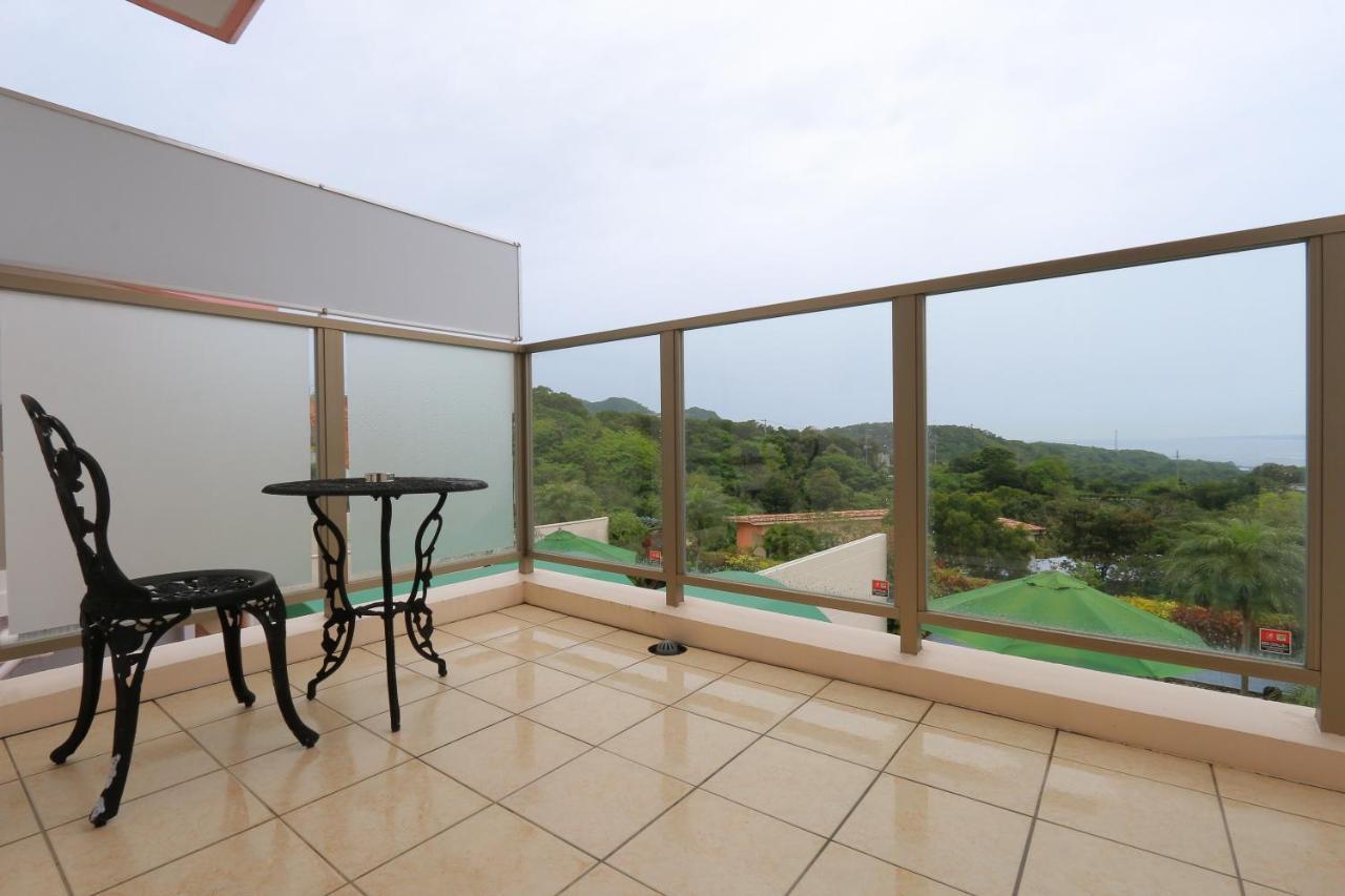 Villa Motobu Hills Exterior foto